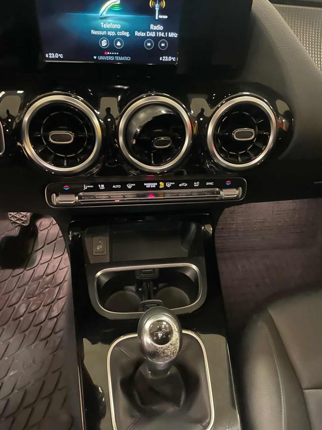 MERCEDES-BENZ B 180 d Sport Plus*PELLE7LED/PDC*