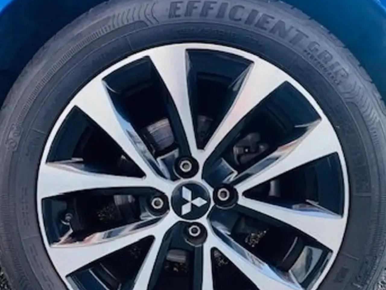 Mitsubishi Colt 1.0L turbo 90 CV Invite Perfetta