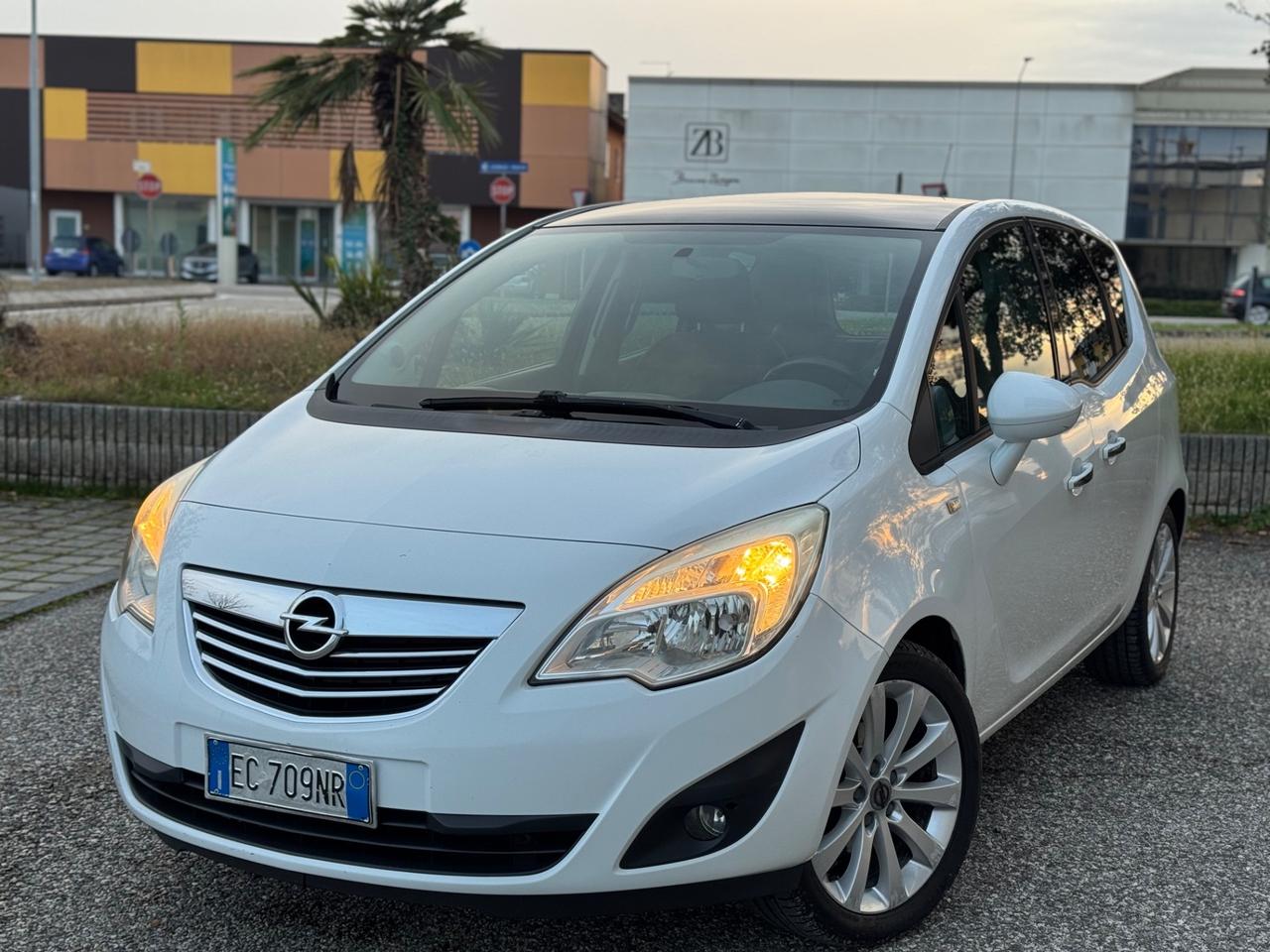 Opel Meriva 1.4 100CV Cosmo