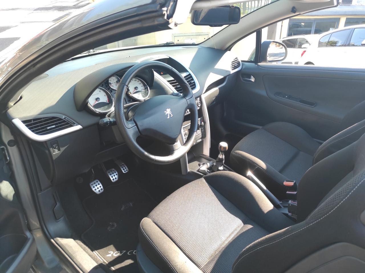 Peugeot 207 1.6 HDi 110CV CC Tecno
