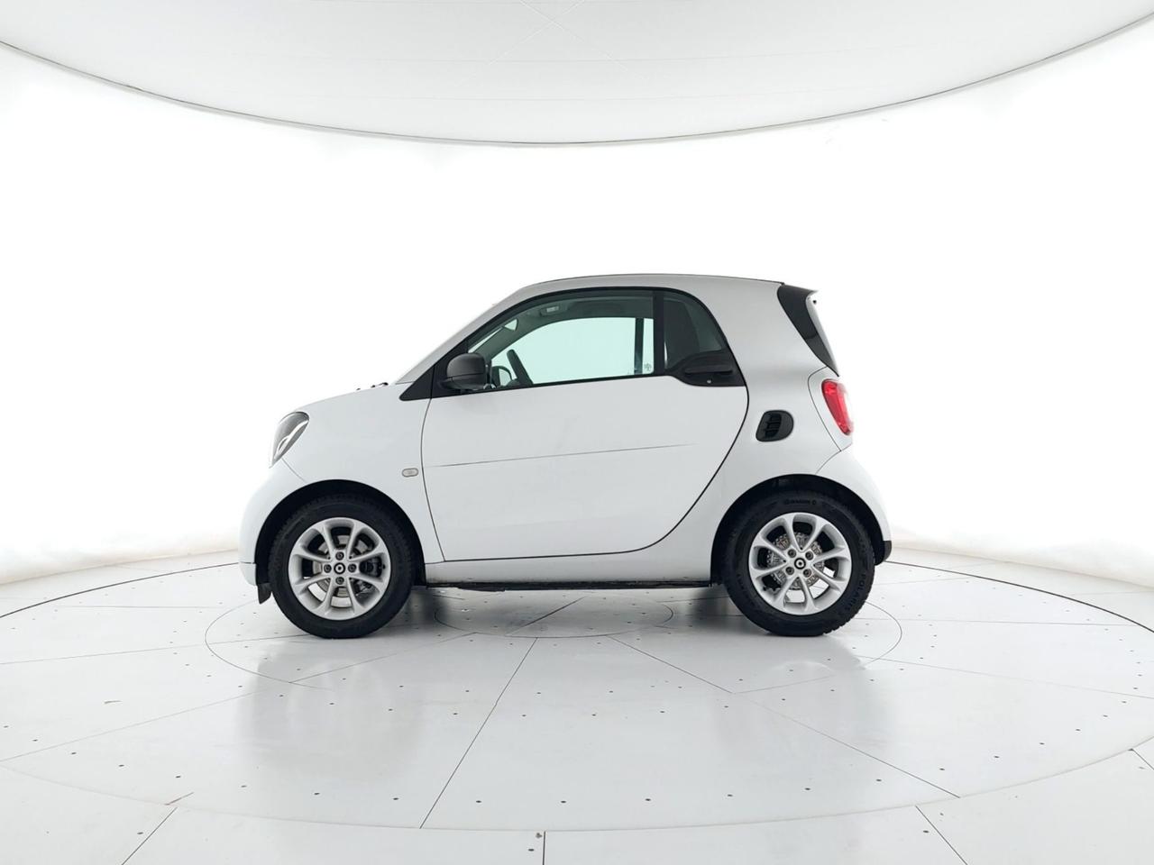 SMART Fortwo 1.0 Youngster 71cv twinamic my18 NEOPATENTATI