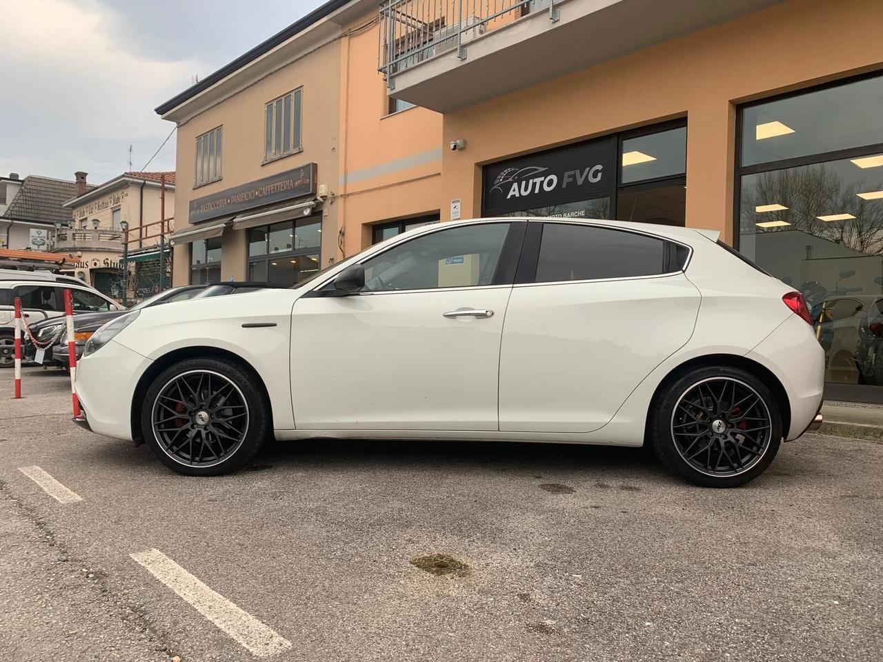 Alfa Romeo Giulietta 1.6 JTDm-2 105 CV Neopat.