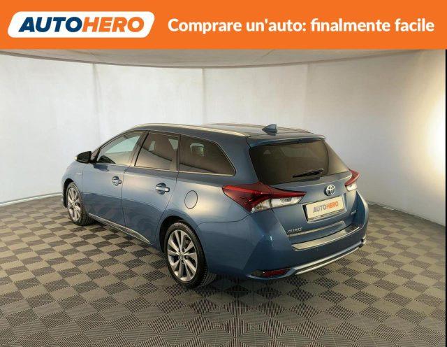 TOYOTA Auris Touring Sports 1.8 Hybrid Lounge
