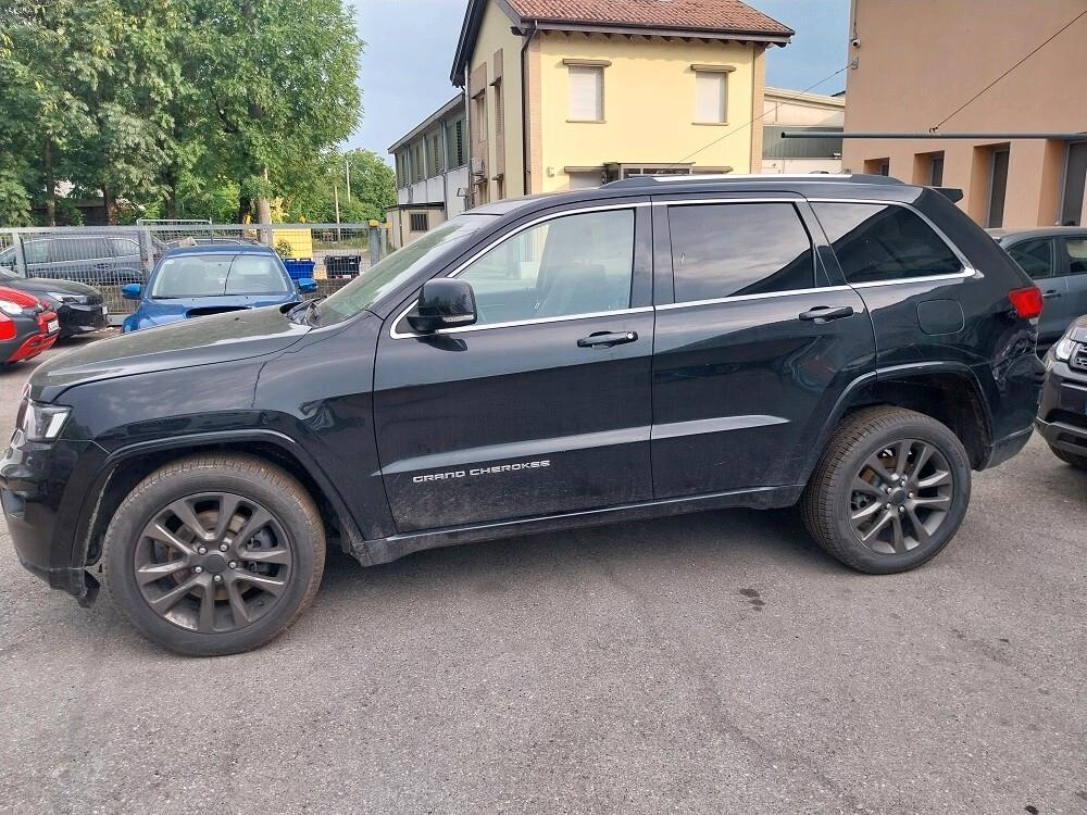 Jeep Grand Cherokee 3.0 V6 CRD 250 CV Multijet II Overland