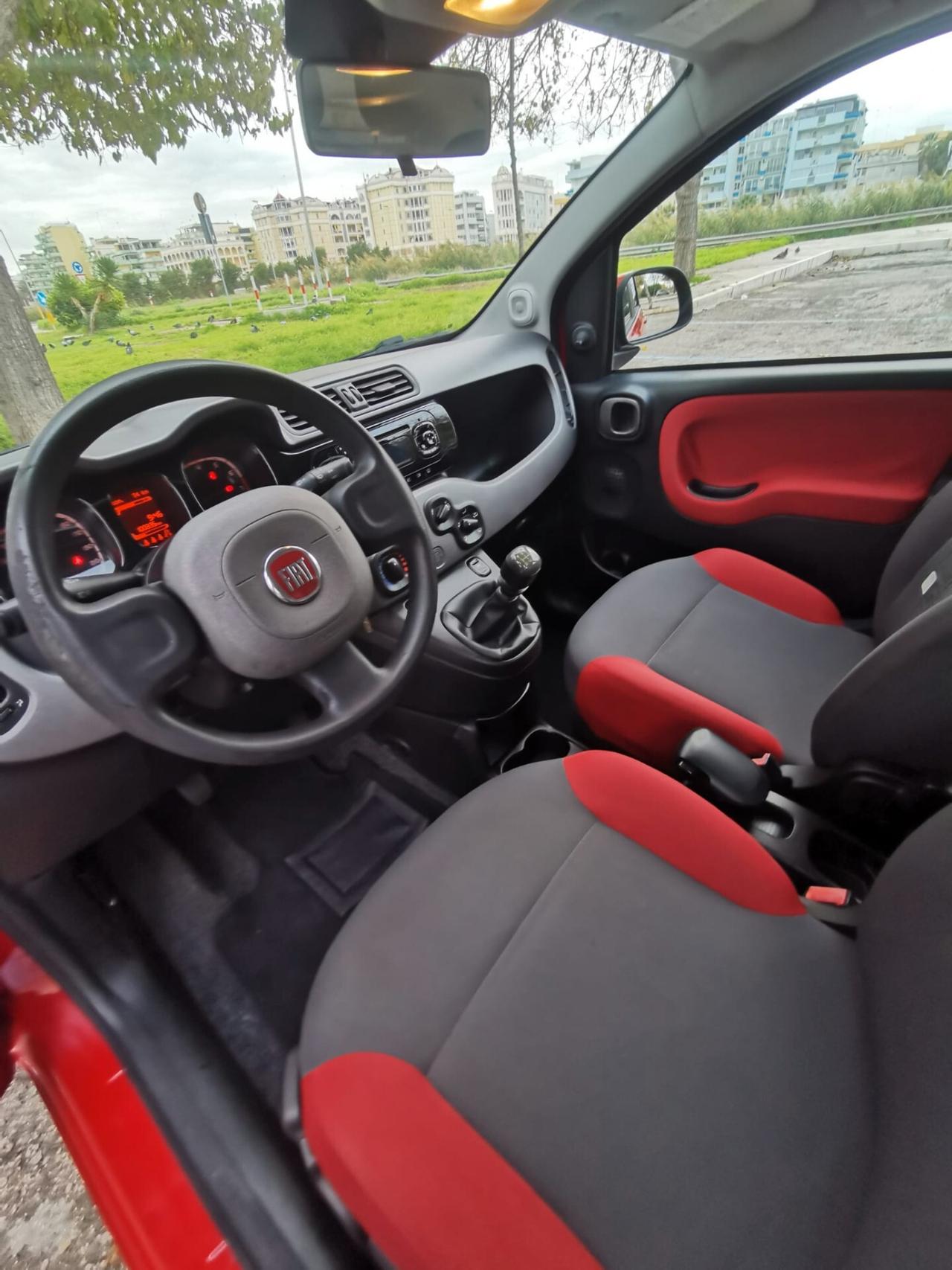 Fiat Panda 1.2 Lounge GANCIO TRAINO