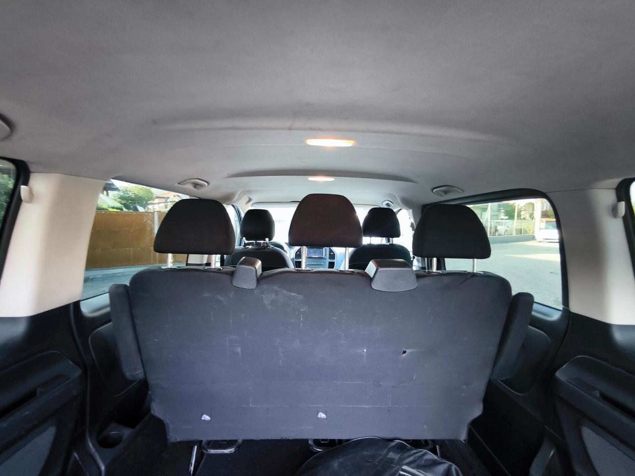 MERCEDES VITO 2,2 CDI MIXTO- AUTOMATICO- 5 POSTI- 114CV