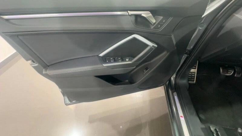 AUDI Q3 2ª serie Q3 SPB 35 TDI S tronic Identi...