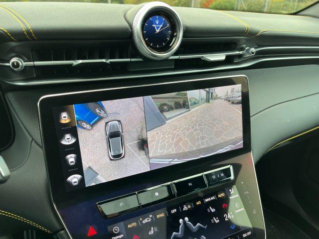 MASERATI Grecale MHEV 330CV AWD MODENA