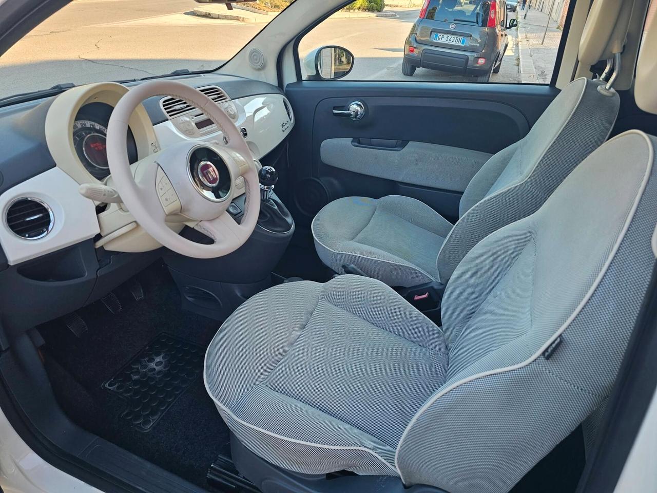 FIAT 500 1.2 LOUNGE