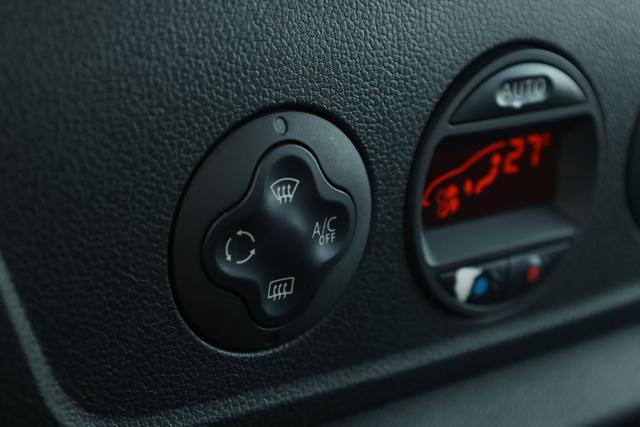 IVECO Daily RENAULT MASTER TC TP RG L3 T35 ICE Cassonato GRU