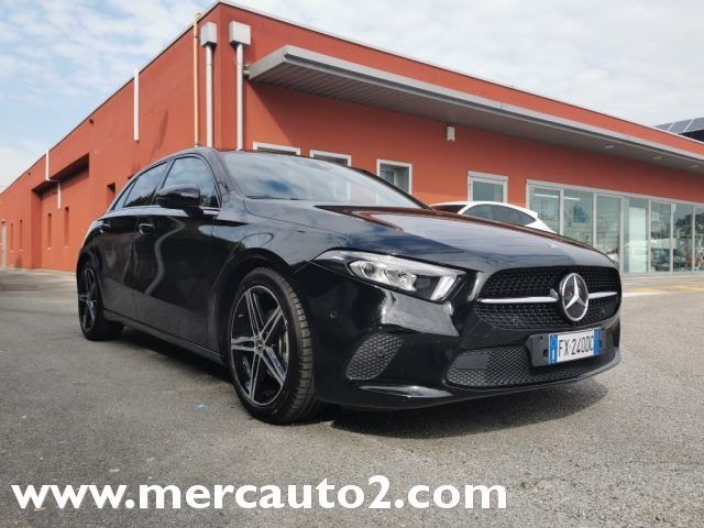 MERCEDES-BENZ A 180 d SporT black Edition