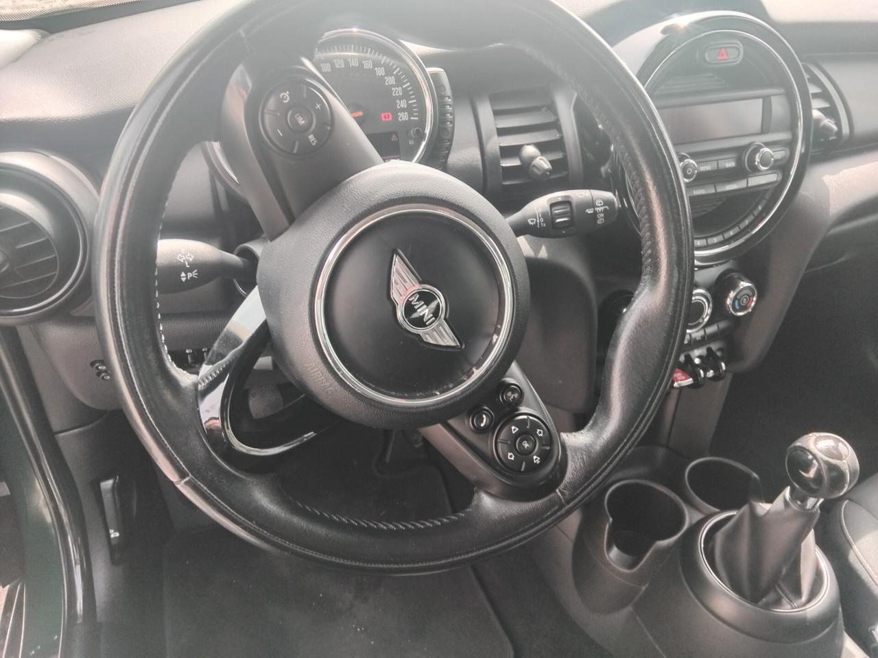 Mini Mini Cooper 1.5 95cv neo patentati