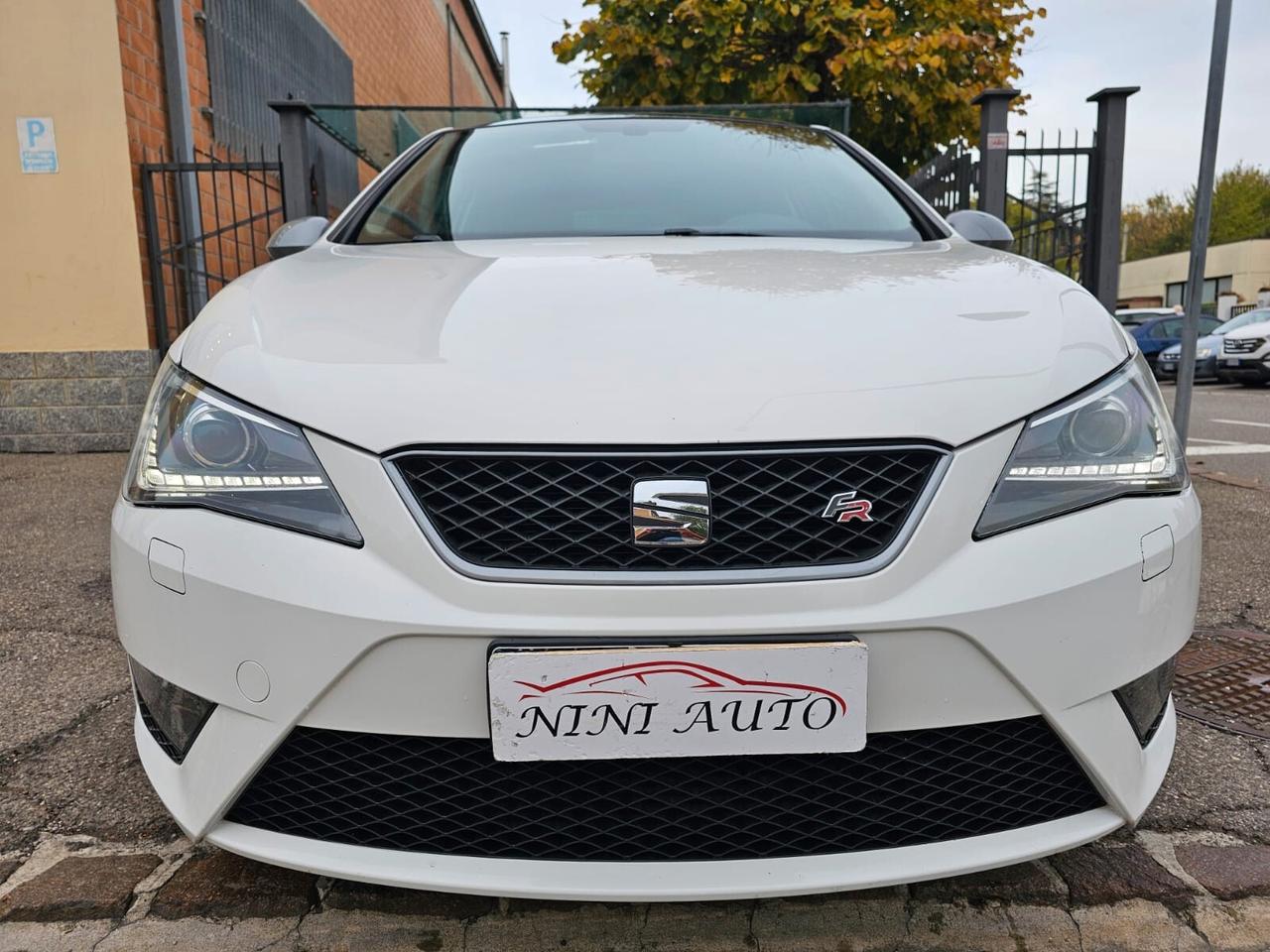 Seat Ibiza 1.4 TDI 105cv FR*Bi-Xeno*Tetto*Pdc*17*Euro6*