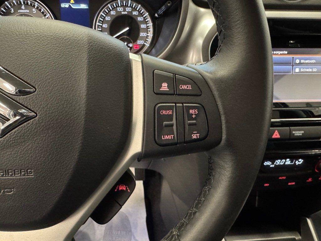 Suzuki Vitara 1.4 Hybrid Cool SOLI 8000 KM Pari al nuovo !