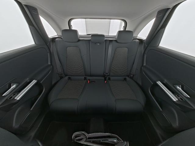 MERCEDES-BENZ B 180 Automatic Progressive Advanced