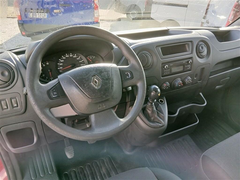 Renault Master T35 2.3 dci 130cv L3H2 E6