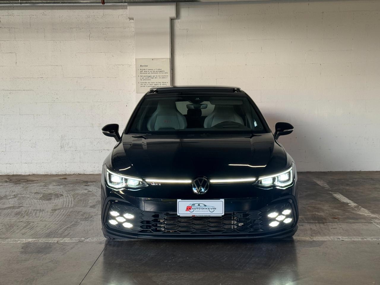 Volkswagen Golf GTI 2.0 TSI