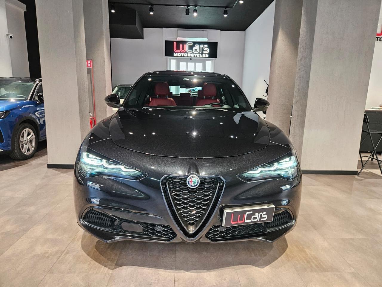 Stelvio 2.2d 210 CV AT8 Q4 Veloce Tetto 22K KM IVA ESP