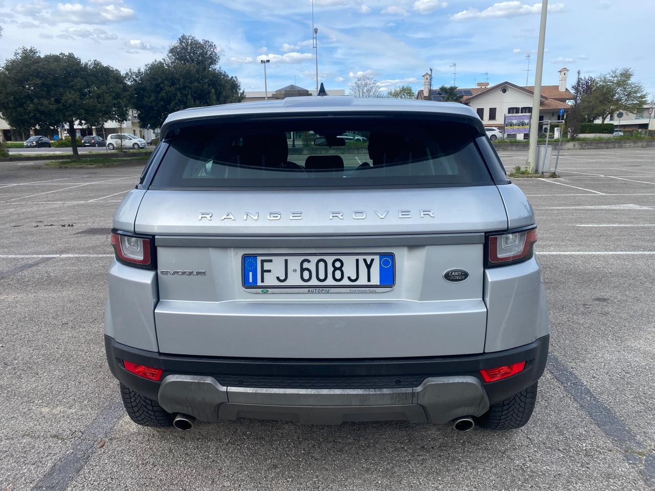 Land Rover Range Evoque 2.0 TD4 150 CV 5p. SE Dynamic