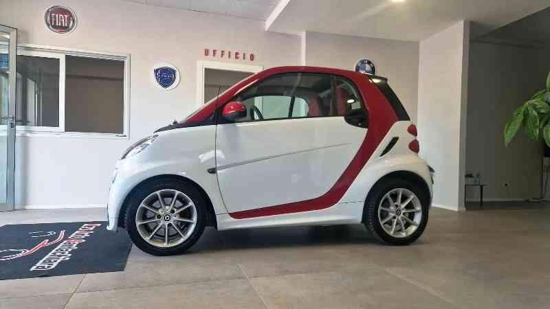 Smart ForTwo 1.0 71 CV MHD Passion