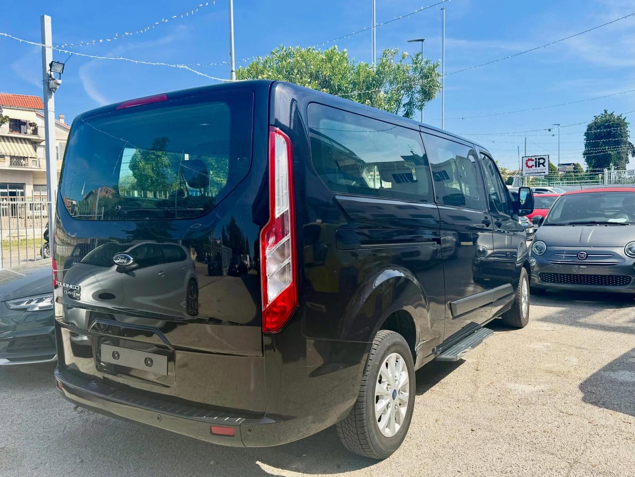 FORD TOURNEO CUSTOM 2.0 TDCI 9 POSTI