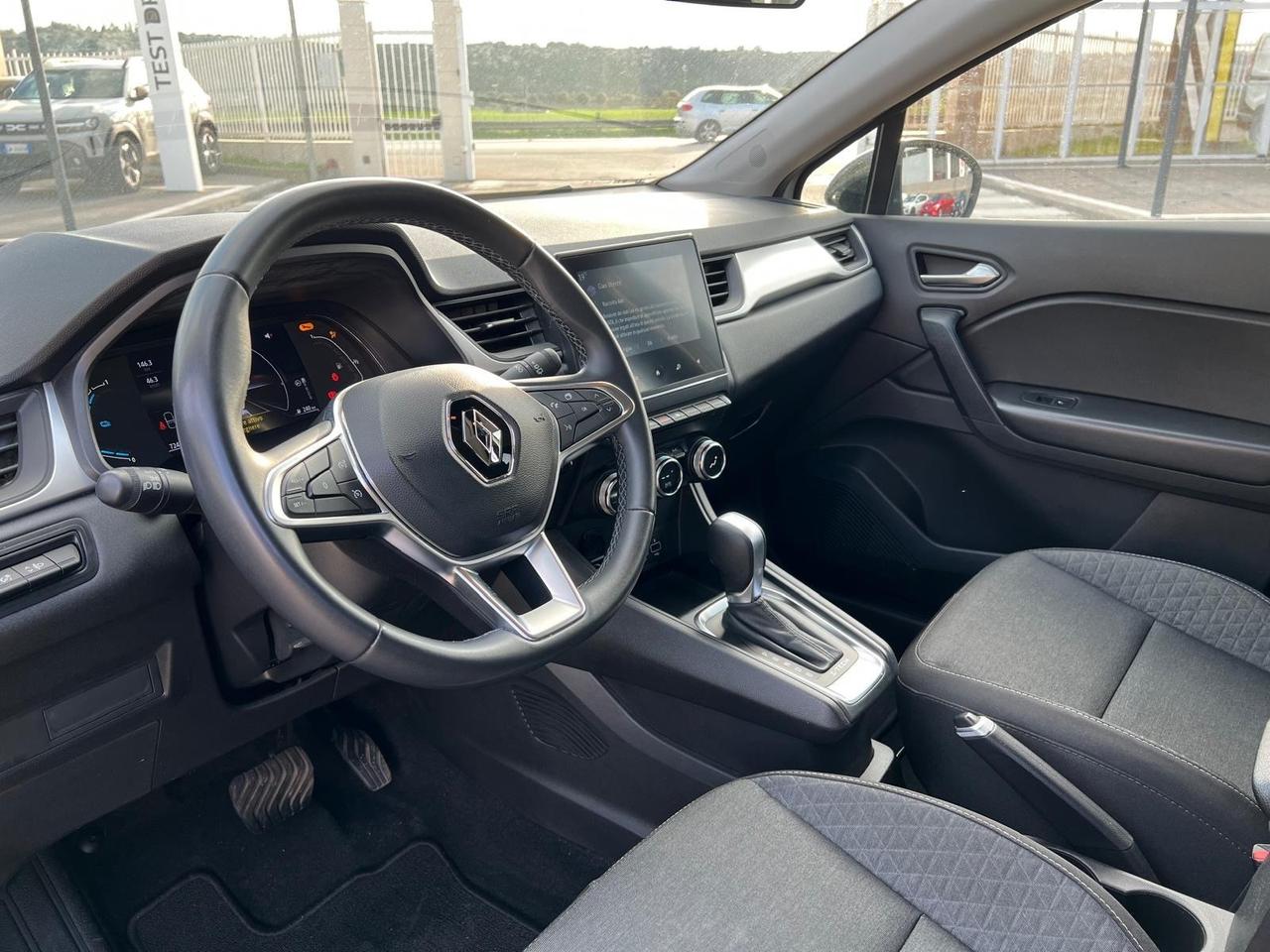 Renault Captur Hybrid E-Tech 145 CV Zen