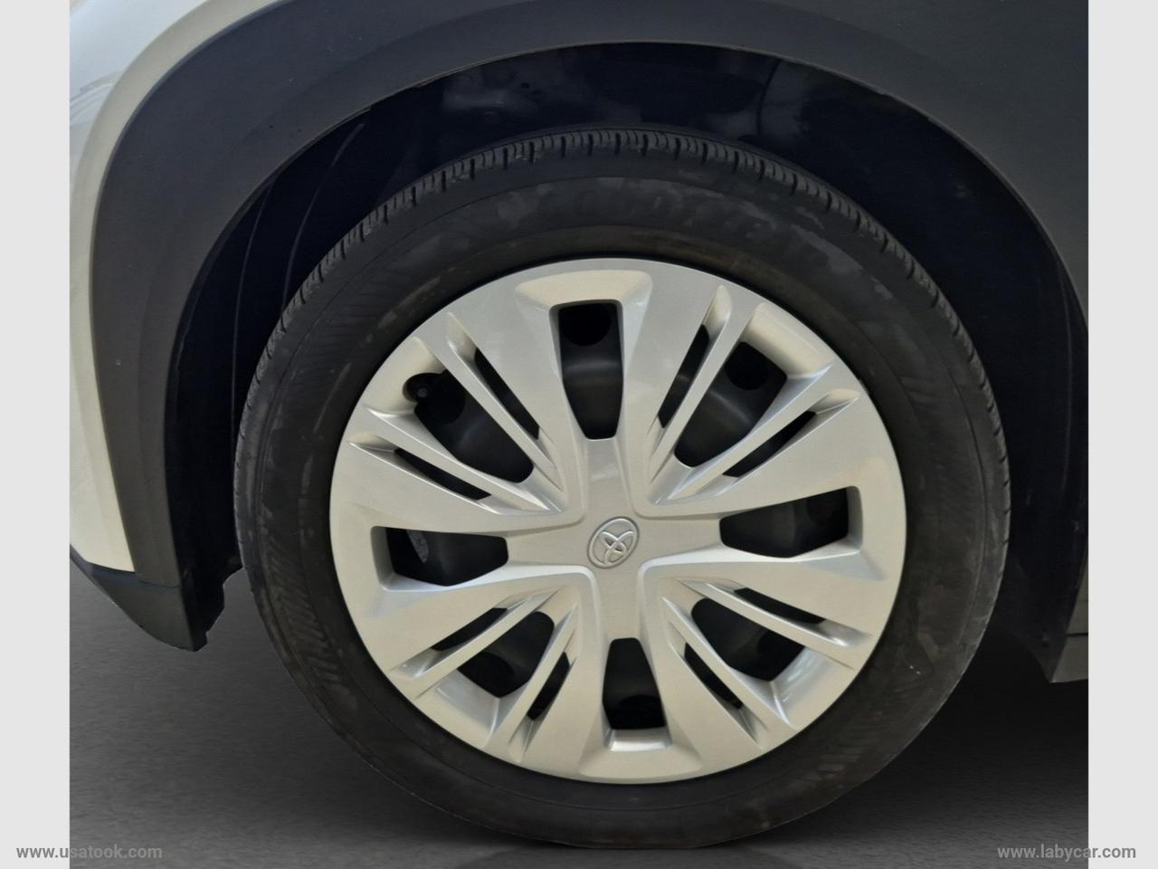 TOYOTA Aygo X 1.0 VVT-i 72 CV 5p. Active TUA A 14.950 € CON USATOOK PLUS