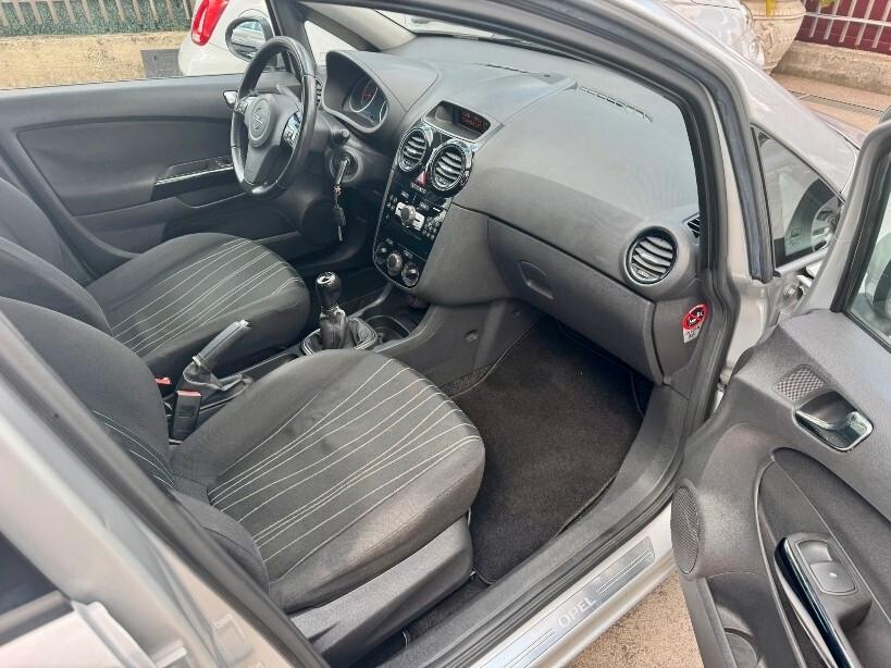 Opel Corsa 1.2 GPL-TECH Edition 80CV 5 porte