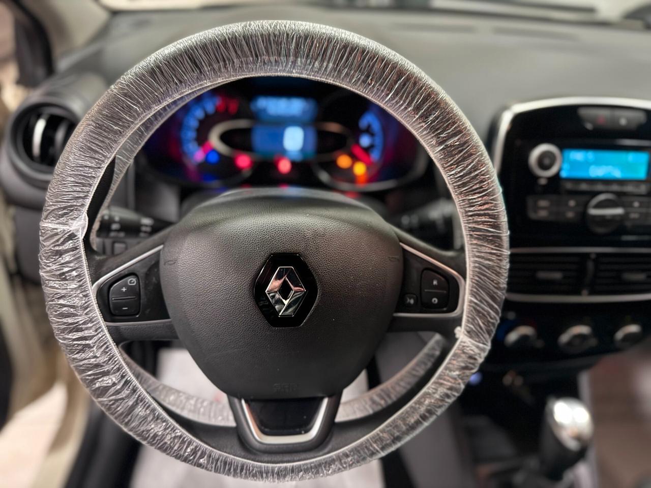 Renault Clio 1.2 75CV 5 porte Intens