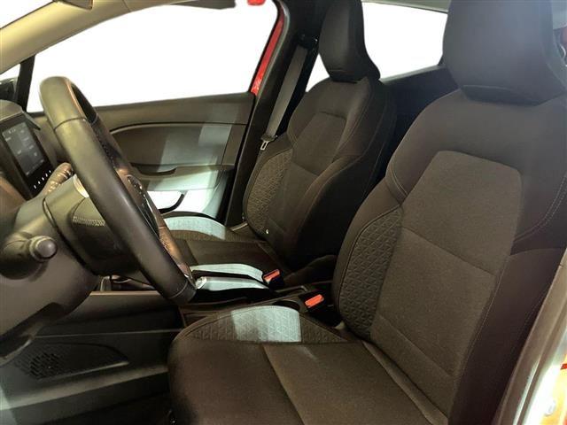 RENAULT Clio 1.6 E-Tech full hybrid Equilibre 145cv auto