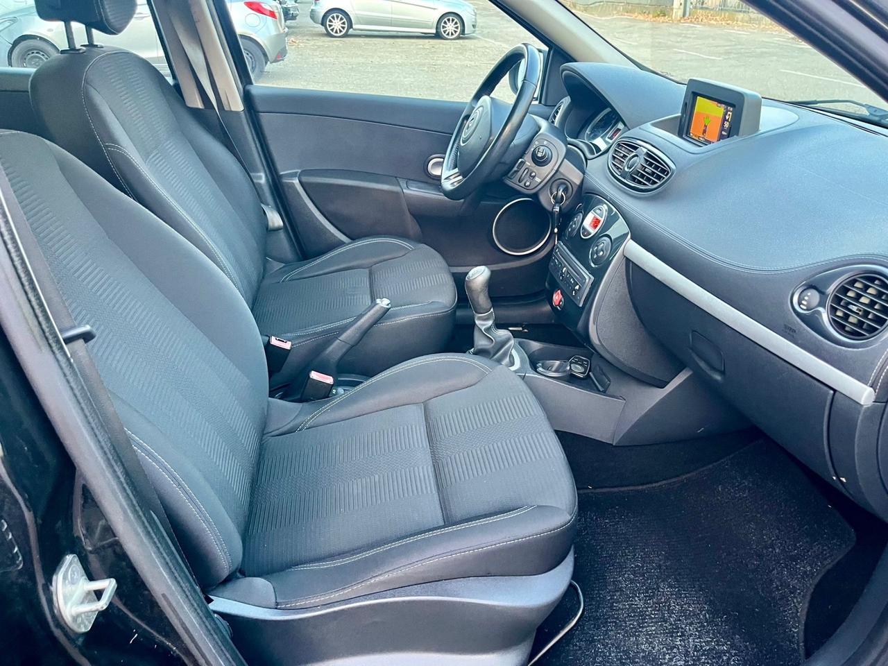 Renault Clio sw 1.2benz 2011 164.000km perfetta