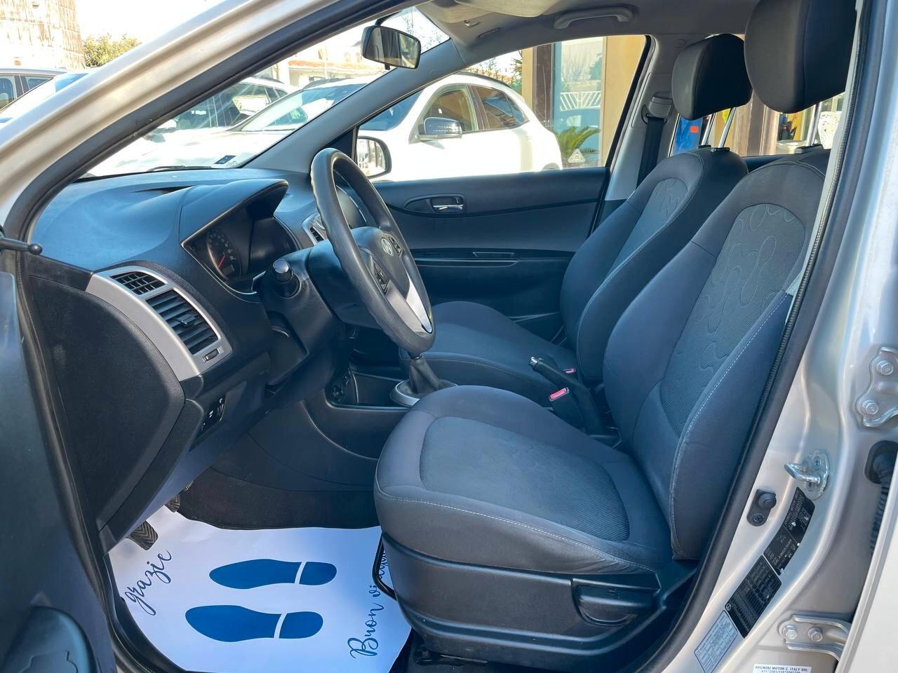 HYUNDAI i20 1.2 B/GPL - 2010