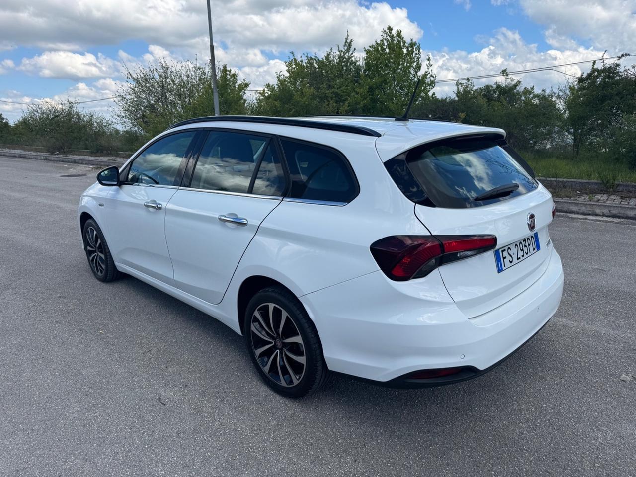 Fiat Tipo 1.6 Mjt S&S SW Lounge