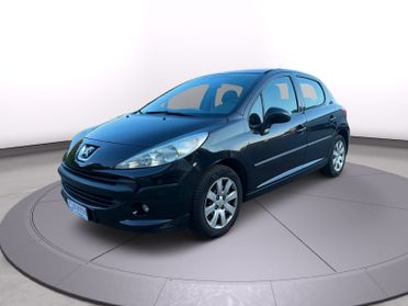 Peugeot 207 1.4 benzina gpl anno 2009 neo patentati