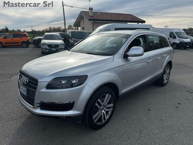 AUDI Q7 Q7 I 2006 3.0 V6 tdi quattro tiptronic DE836NF