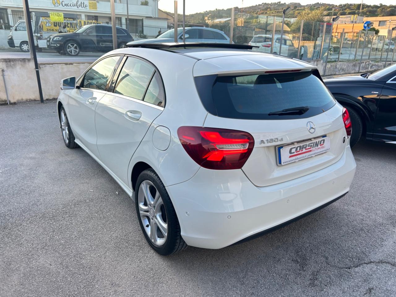 Mercedes-benz A 180 d Premium AMG