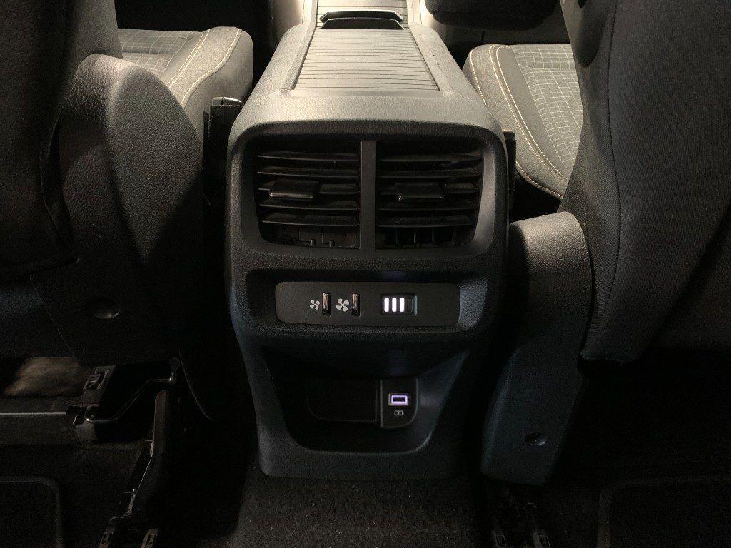 Peugeot Rifter Standard 7 POSTI GT Line 1.5 BlueHDi Standard