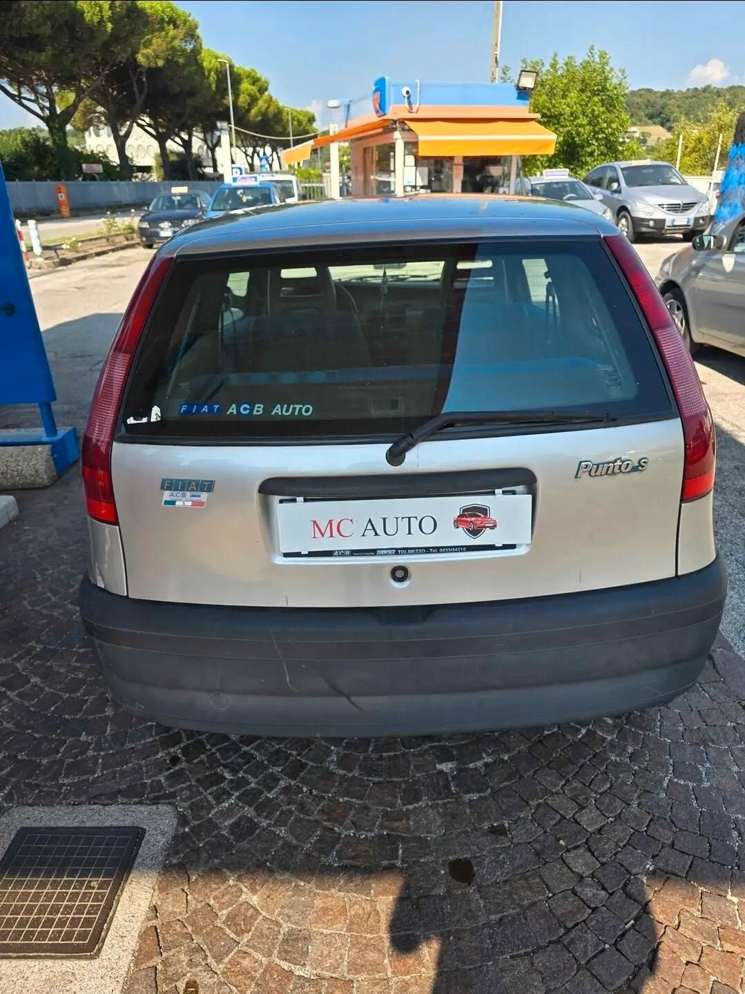 Fiat Punto 55 cat 3 porte S con 104.000km Neopatentati ok