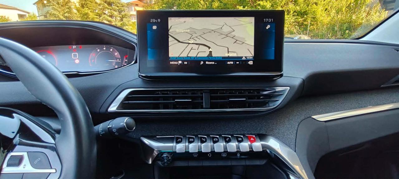 Peugeot 3008 PureTech Turbo 130 S&S EAT8 Allure Pack