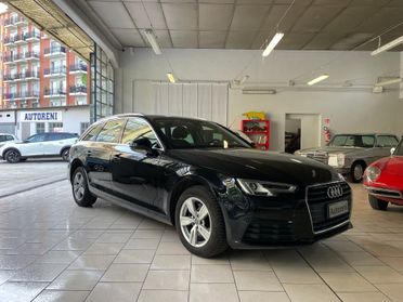 Audi A4 Avant 30 TDI S tronic Design
