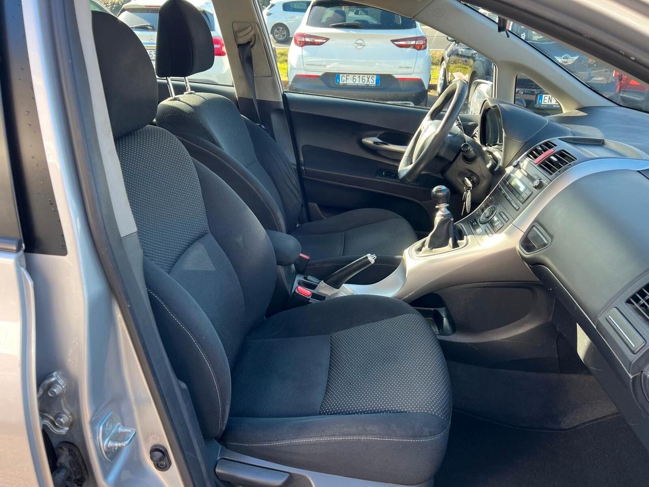 Toyota Auris 1.3 5 porte Active