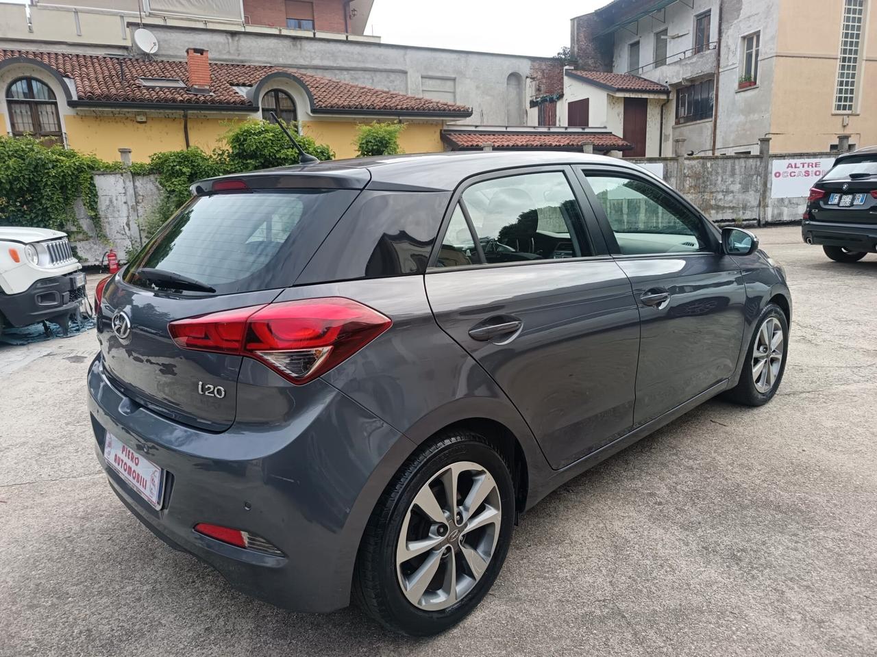 Hyundai i20 1.2 84 CV 5 porte Econext Comfort
