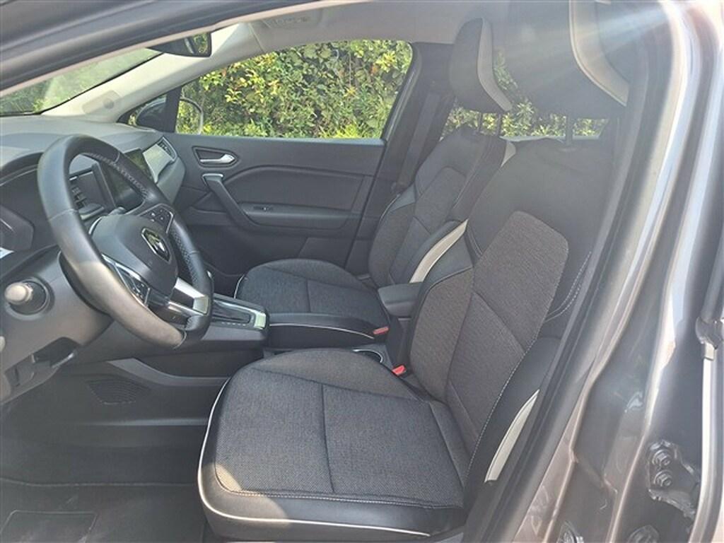 Renault Captur 1.6 Hybrid Intens E-Tech Auto