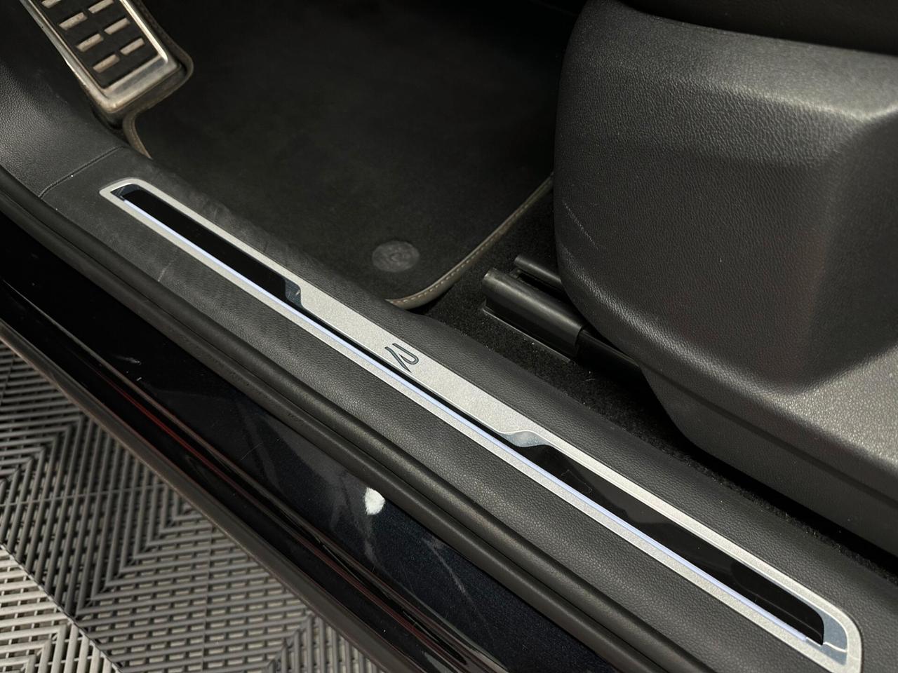 Volkswagen Tiguan 2.0 TDI 150 CV DSG R-Line
