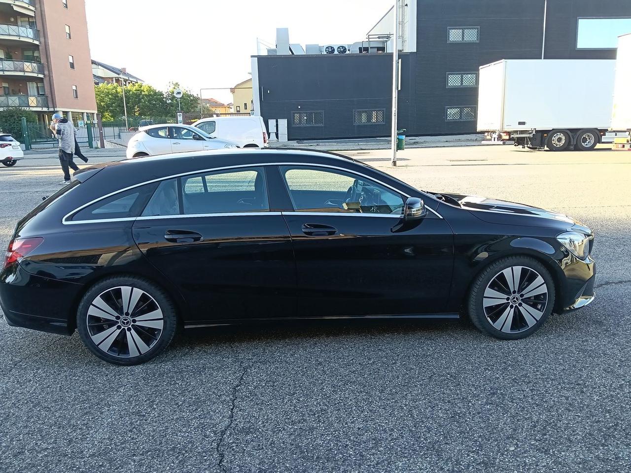Mercedes-Benz CLA 200 S.W. Automatic Busine #10798