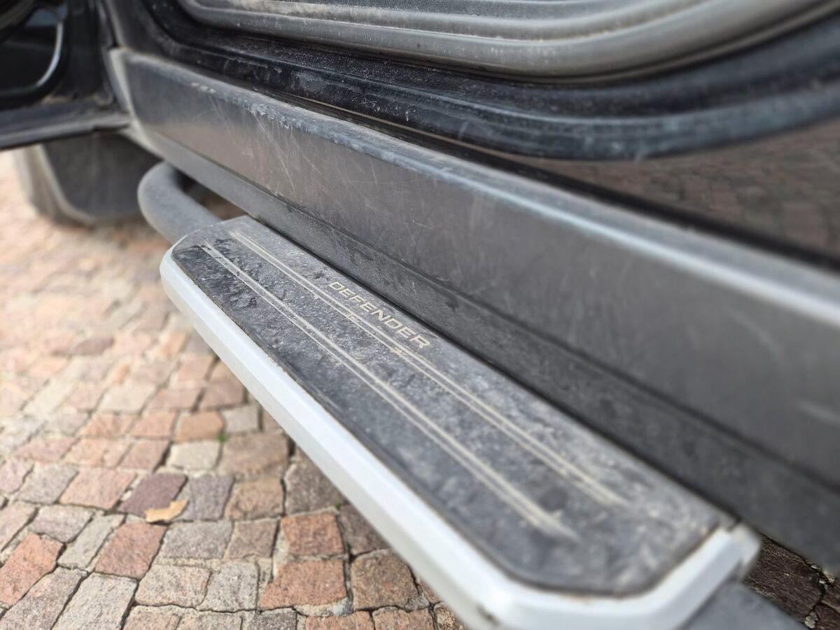 Land Rover Defender 90 3.0d i6 mhev X-Dynamic SE awd 200cv auto