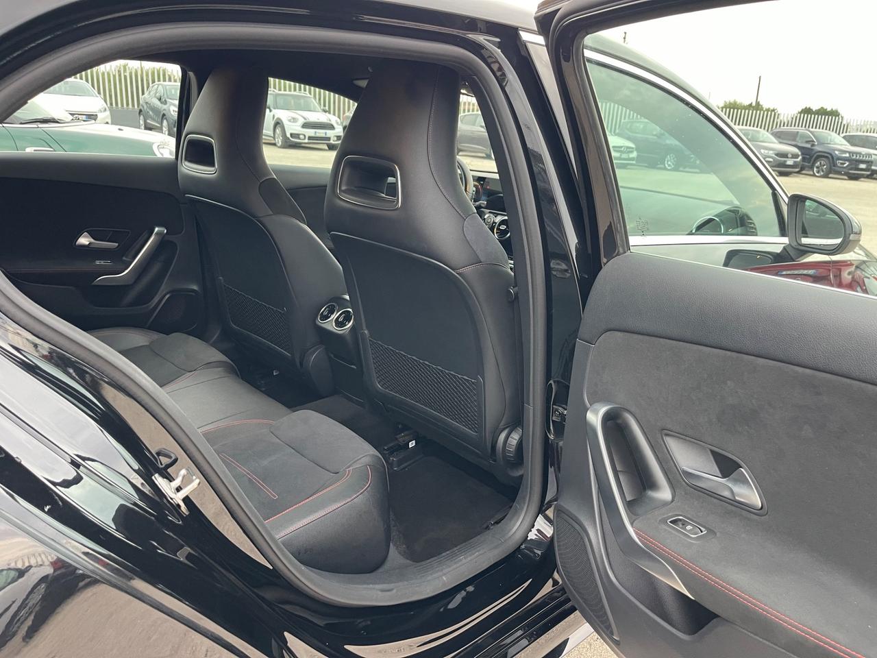 MERCEDES A 180 CDI PREMIUM AMG FULL LED MY19