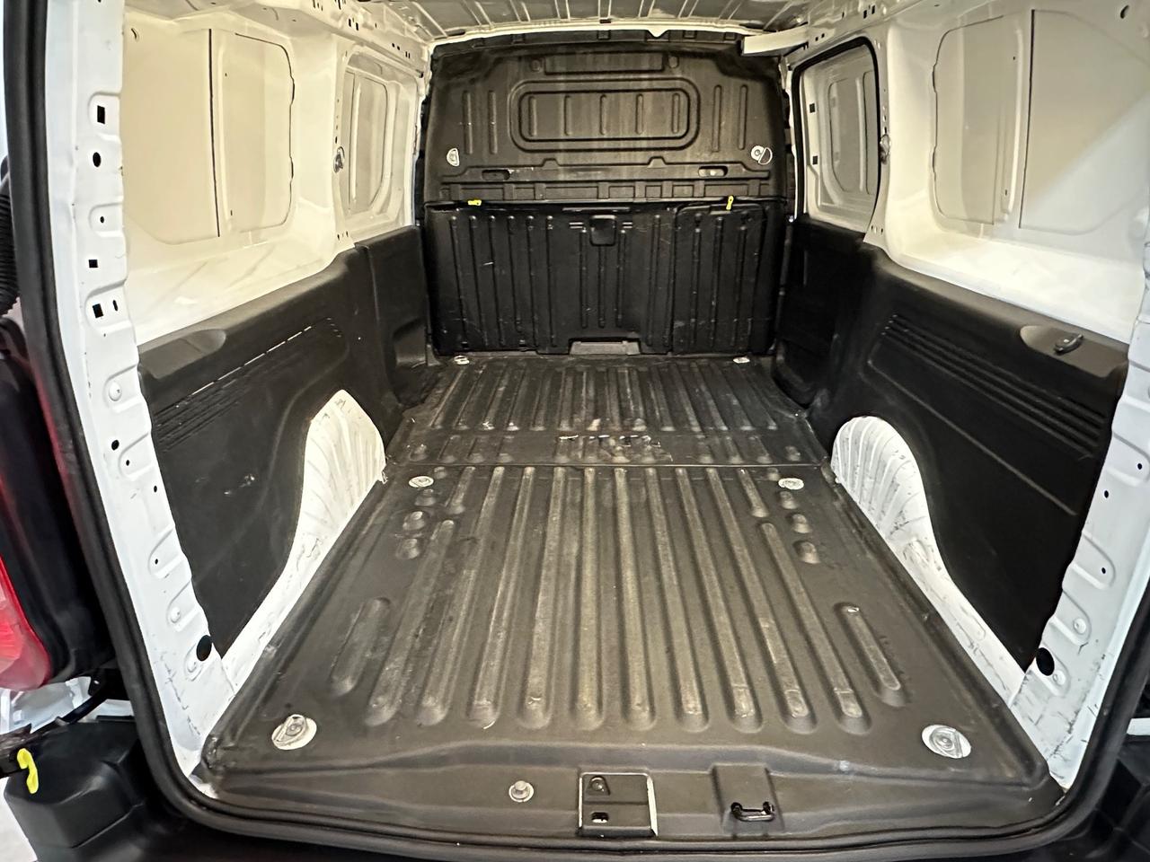 Opel Combo Cargo XL 1.5 Diesel 100CV PL 950kg Essentia