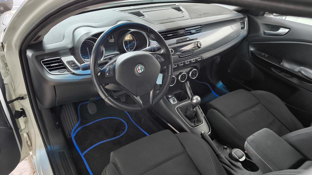 Alfa Romeo Giulietta 1.6 JTDm-2 105 CV Progression