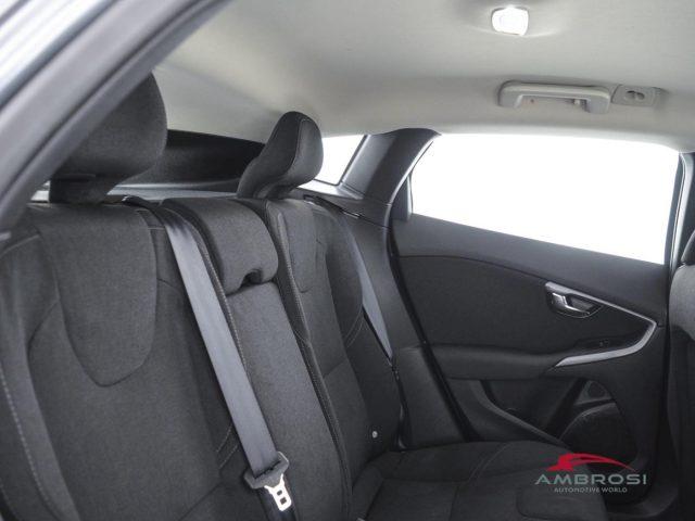 VOLVO V40 Cross Country D2 1.6 Kinetic